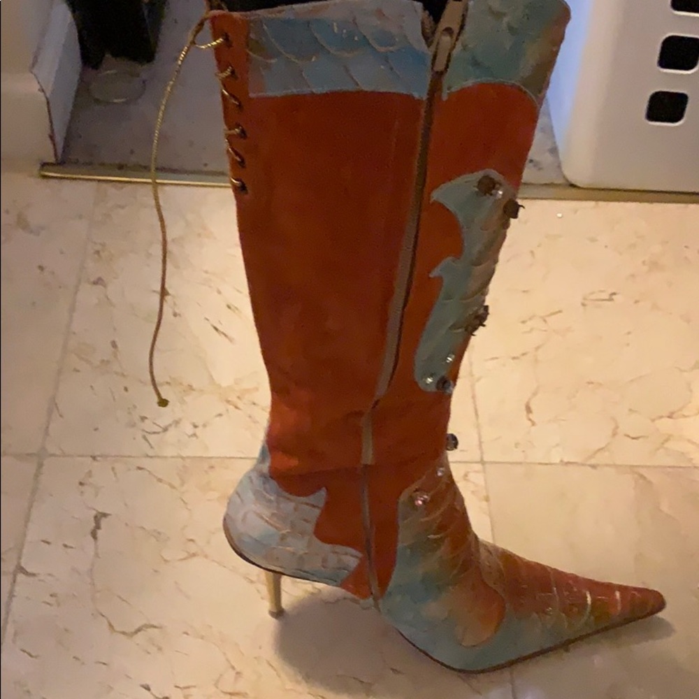 Boots - Picture 2 of 2